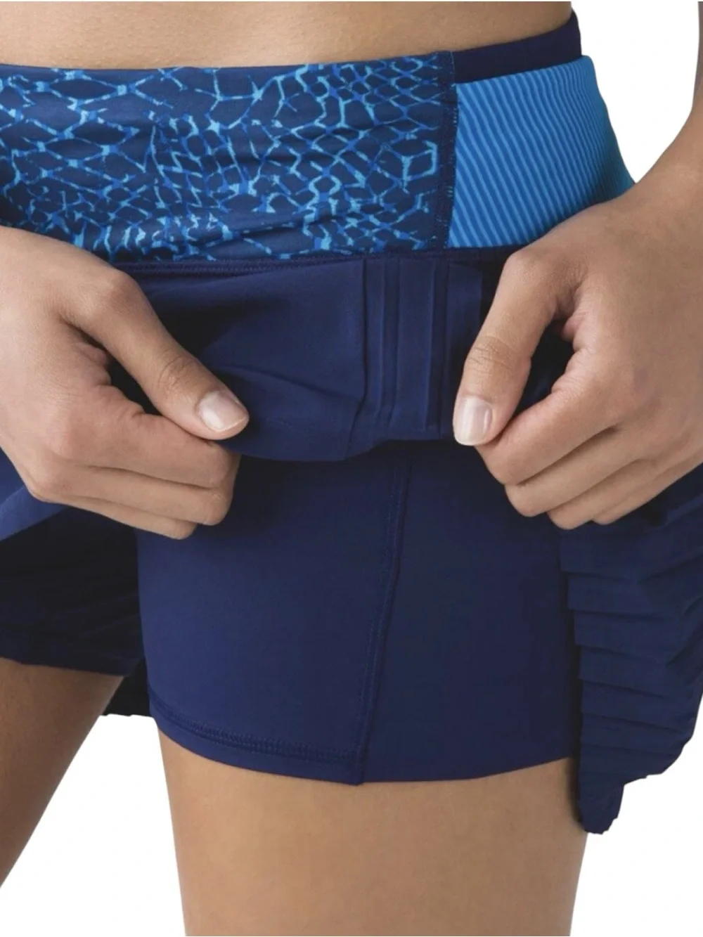 Lululemon Time to Shine Blue / Samba Snake Skort Skirt Size 4